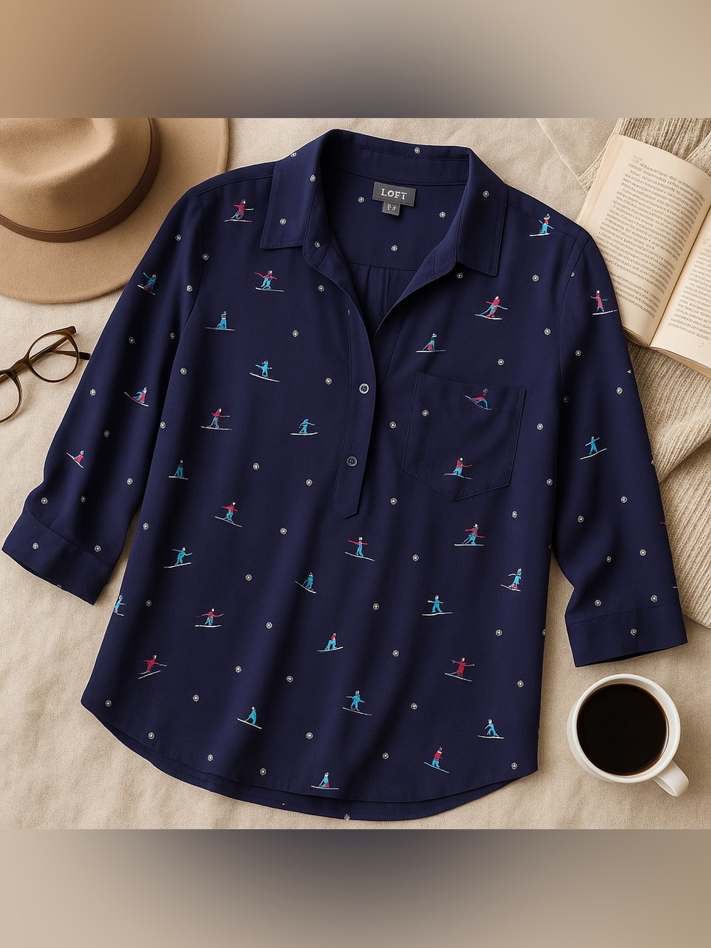 NY & Company Soho Collection Navy Skier Print Blouse Size Medium